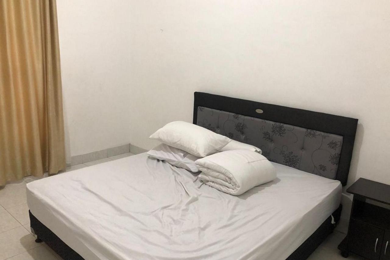 Wisma Gardenia Palangkaraya Syariah RedPartner Bagian luar foto